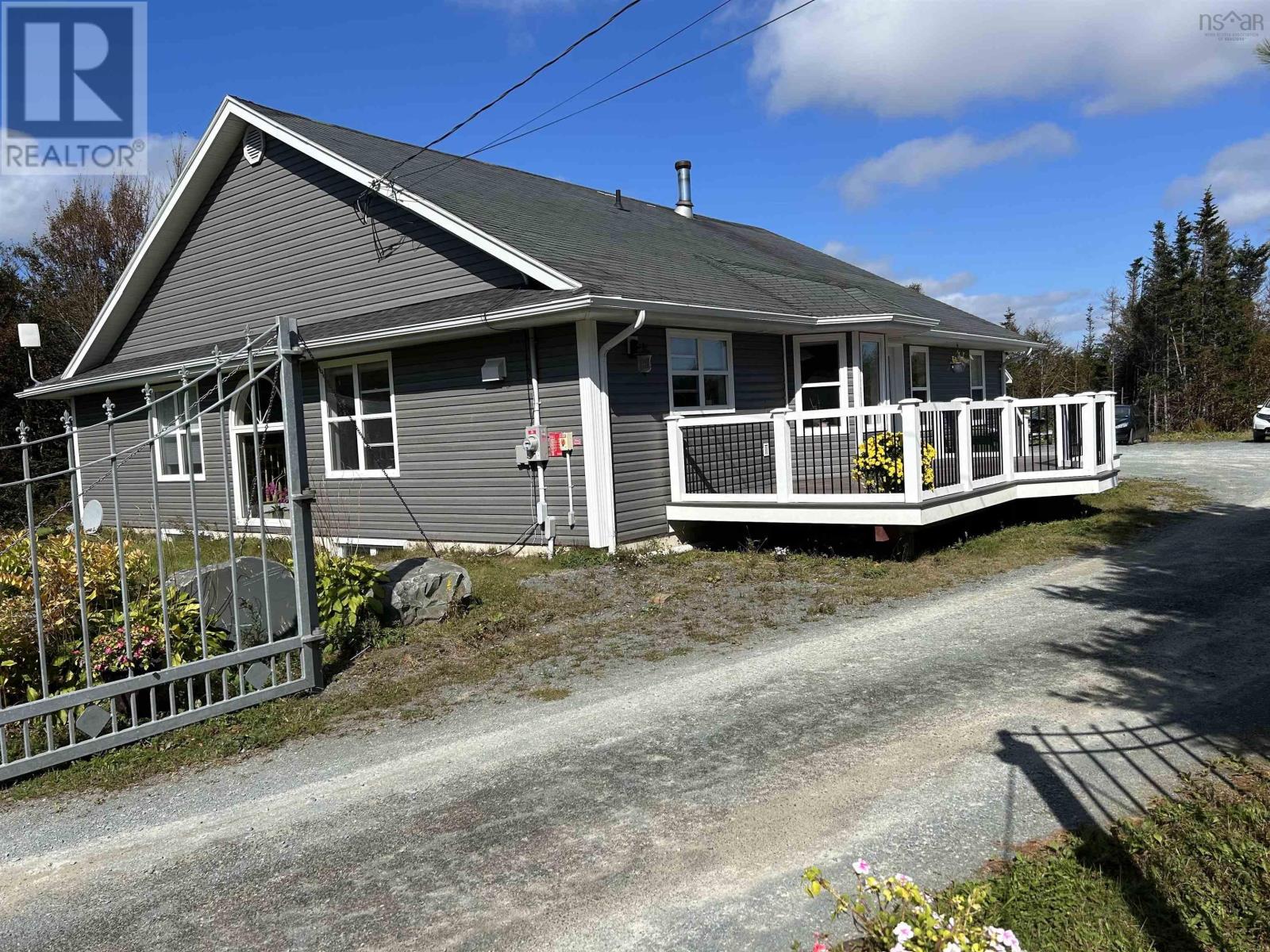 For sale 11 Old Cabin Road, Lake Charlotte, Nova Scotia B0J2L0