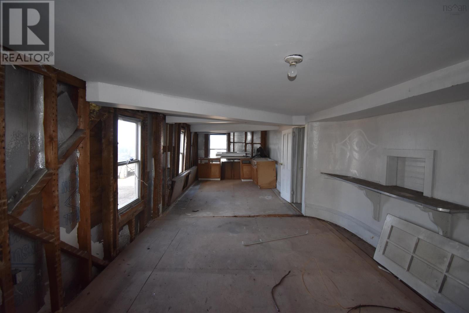 For sale 8187 Highway 1, Meteghan, Nova Scotia B0W2J0 202304906