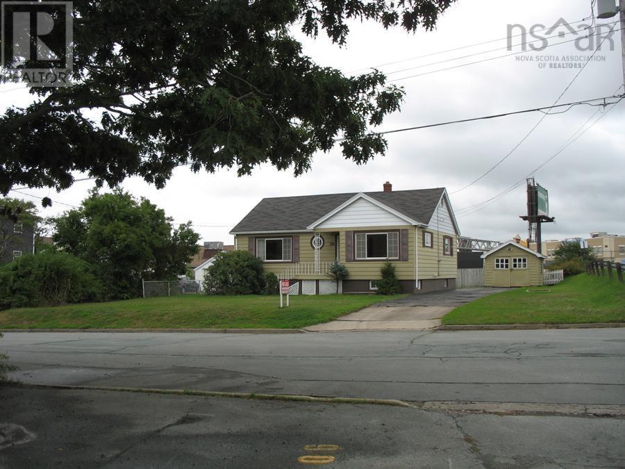 For sale 30 Lakecrest Drive, Dartmouth, Nova Scotia B2X1T8 202315947