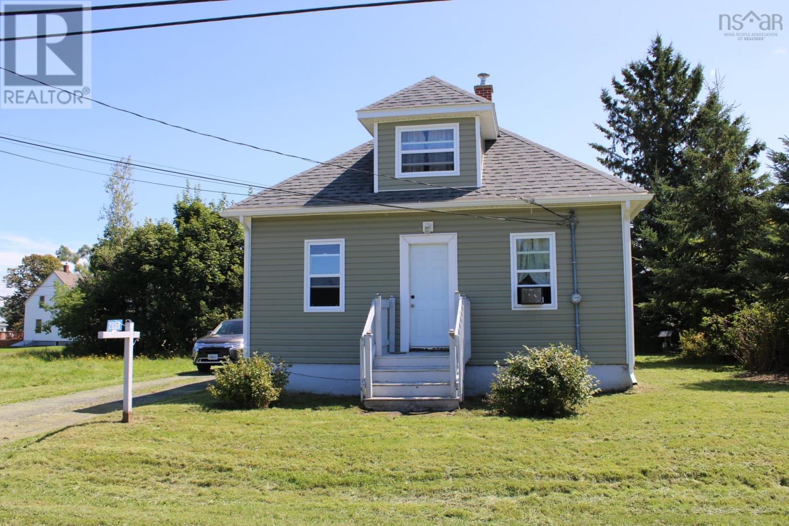 For sale 2059 South Main Street, Westville, Nova Scotia B0K2A0