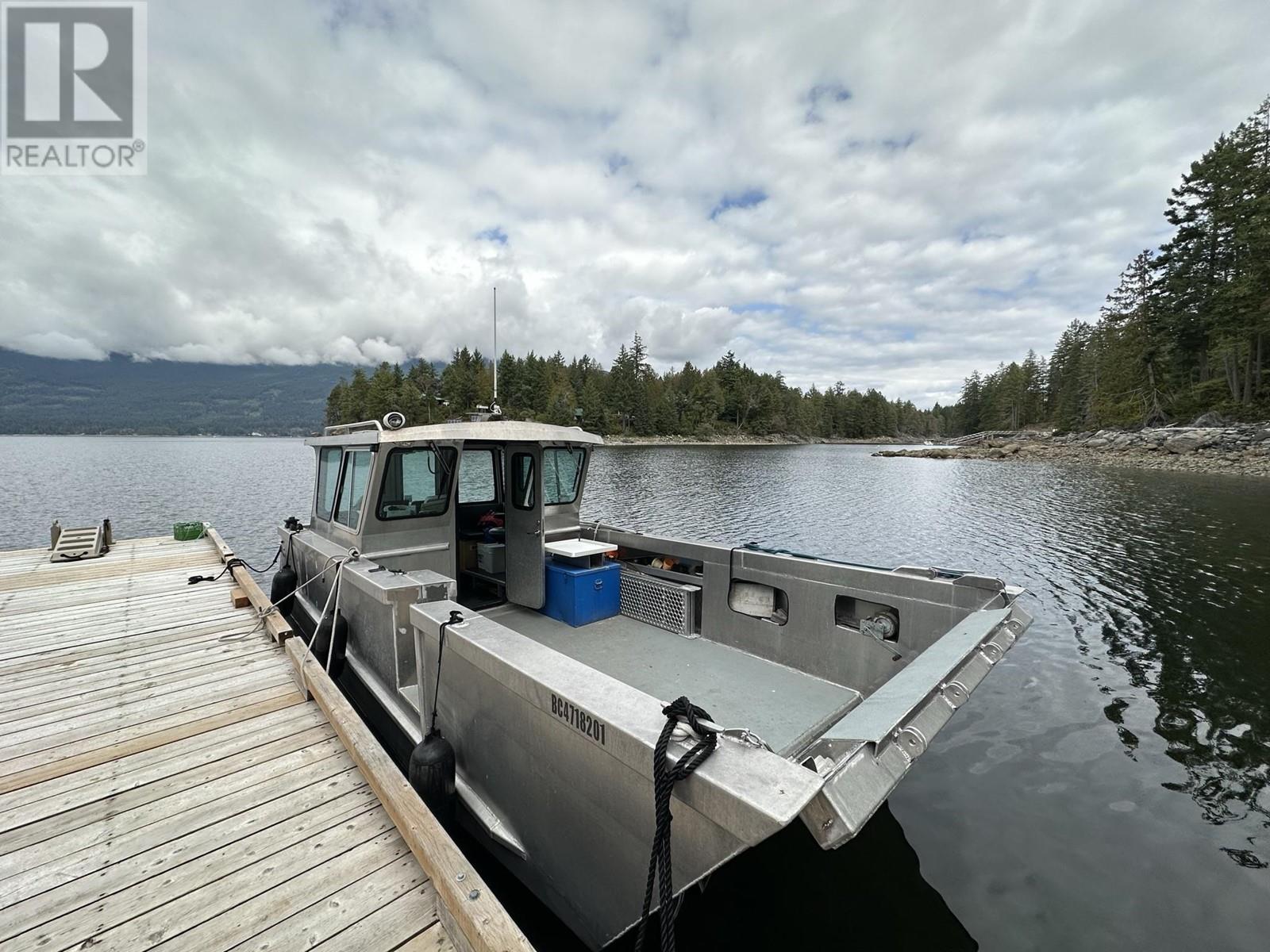 For sale 130 E HARDY ROAD, Nelson Island, British Columbia V0N1S0