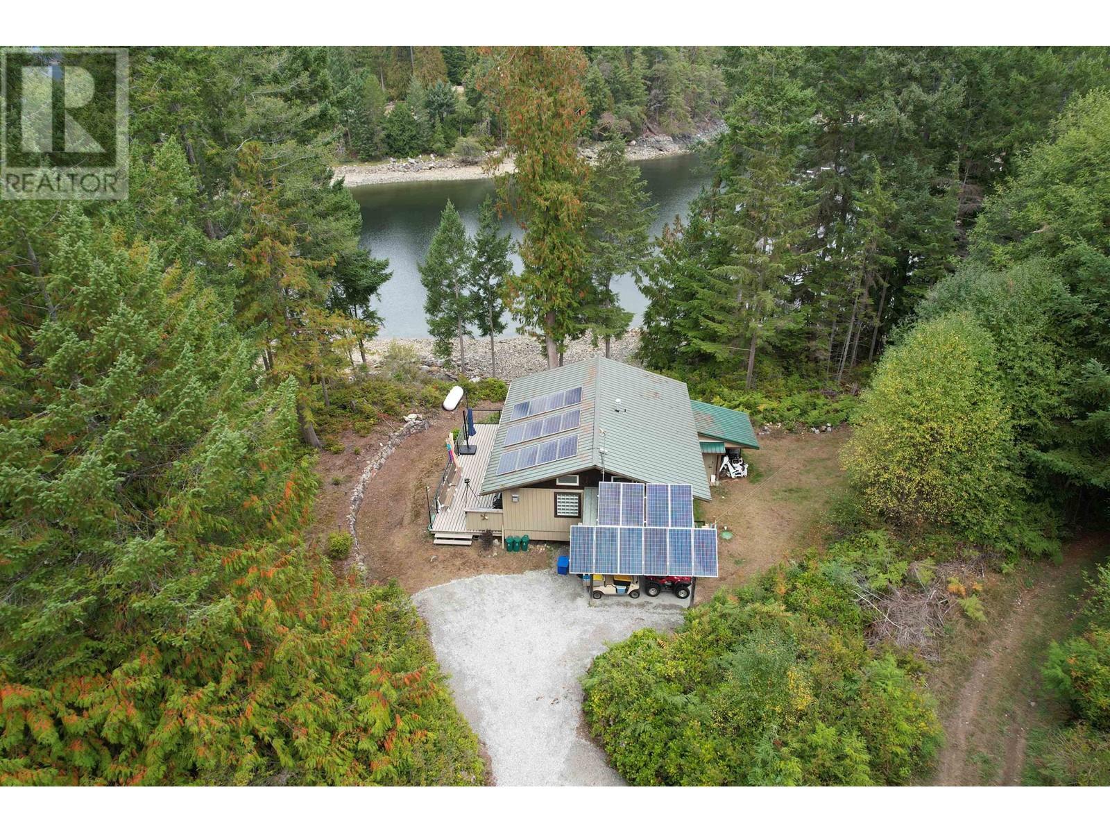 For sale 130 E HARDY ROAD, Nelson Island, British Columbia V0N1S0