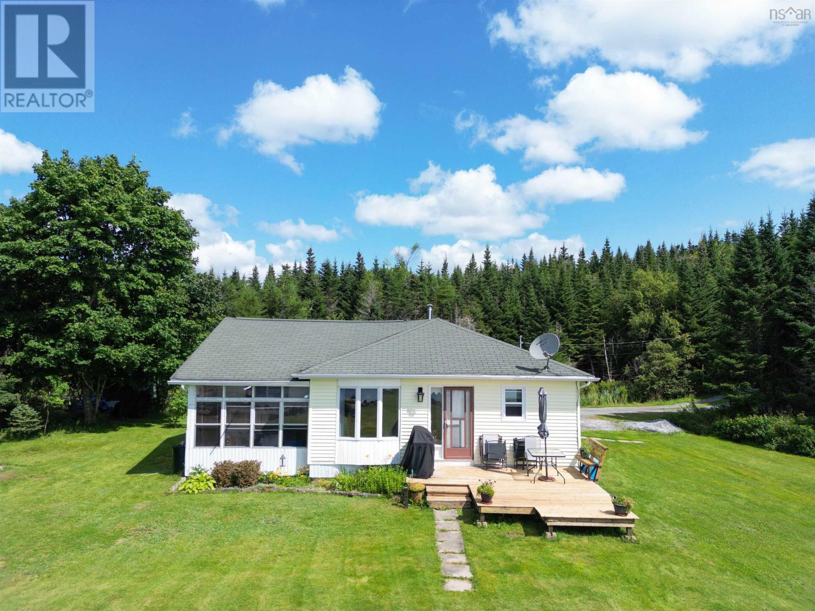 For sale 34 Murdock Lane, Musquodoboit Harbour, Nova Scotia B0J2L0