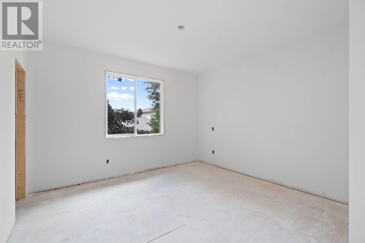 For sale 2620 ELSTON DRIVE, Kamloops, British Columbia V2B0K1 175111