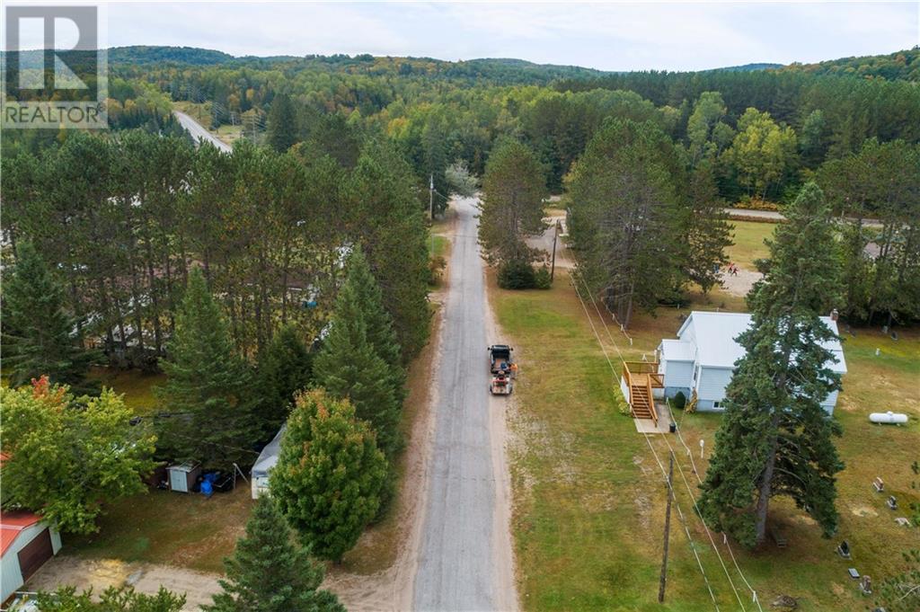 For sale 35 BOULTER LAKE ROAD, Maynooth, Ontario K0L2K0 1360367