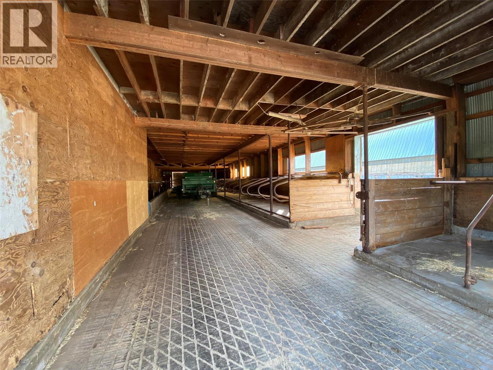 For sale 118 EnderbyGrindrod Road, Enderby, British Columbia V0E1V0