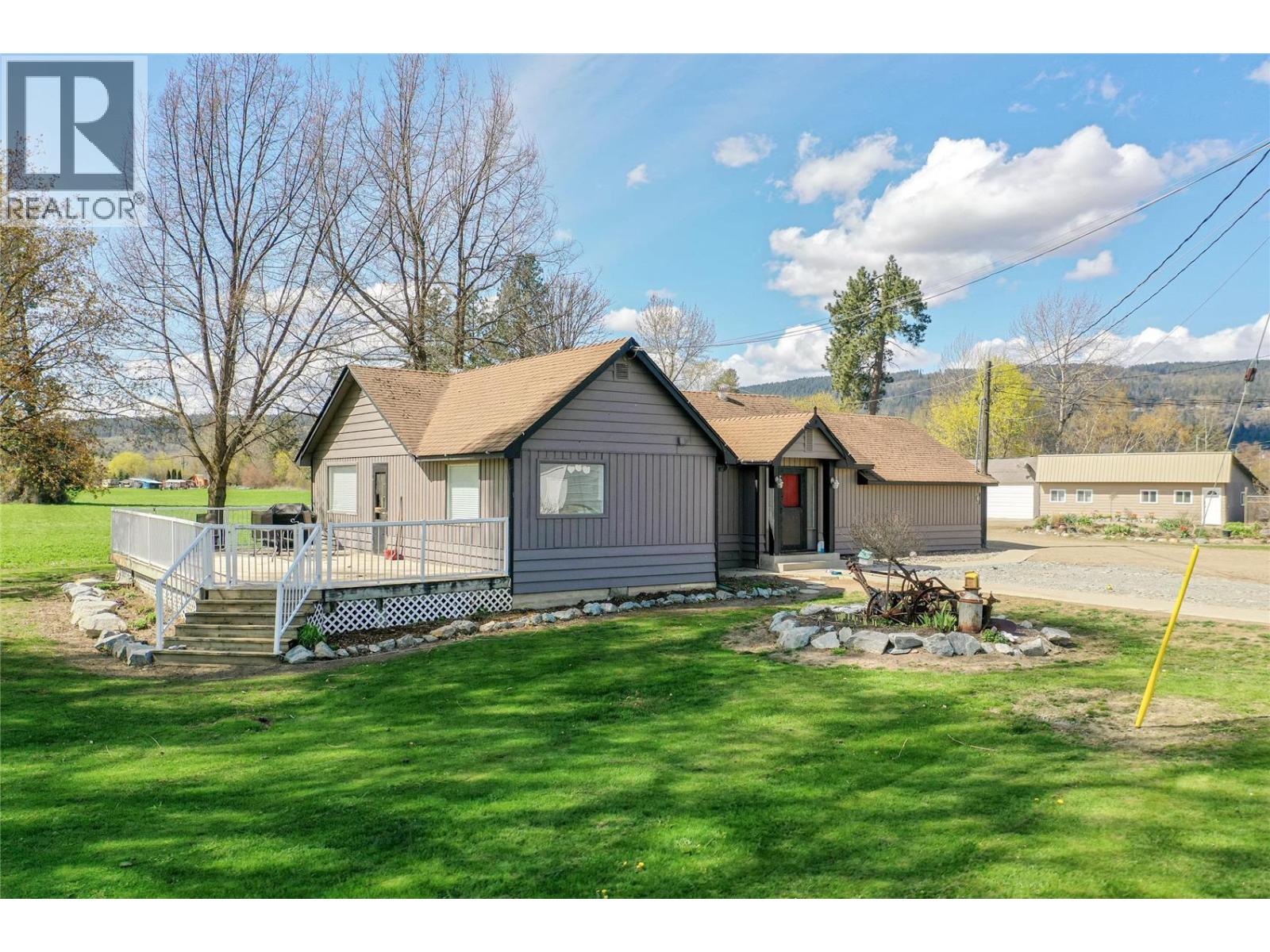 For sale 118 EnderbyGrindrod Road, Enderby, British Columbia V0E1V0