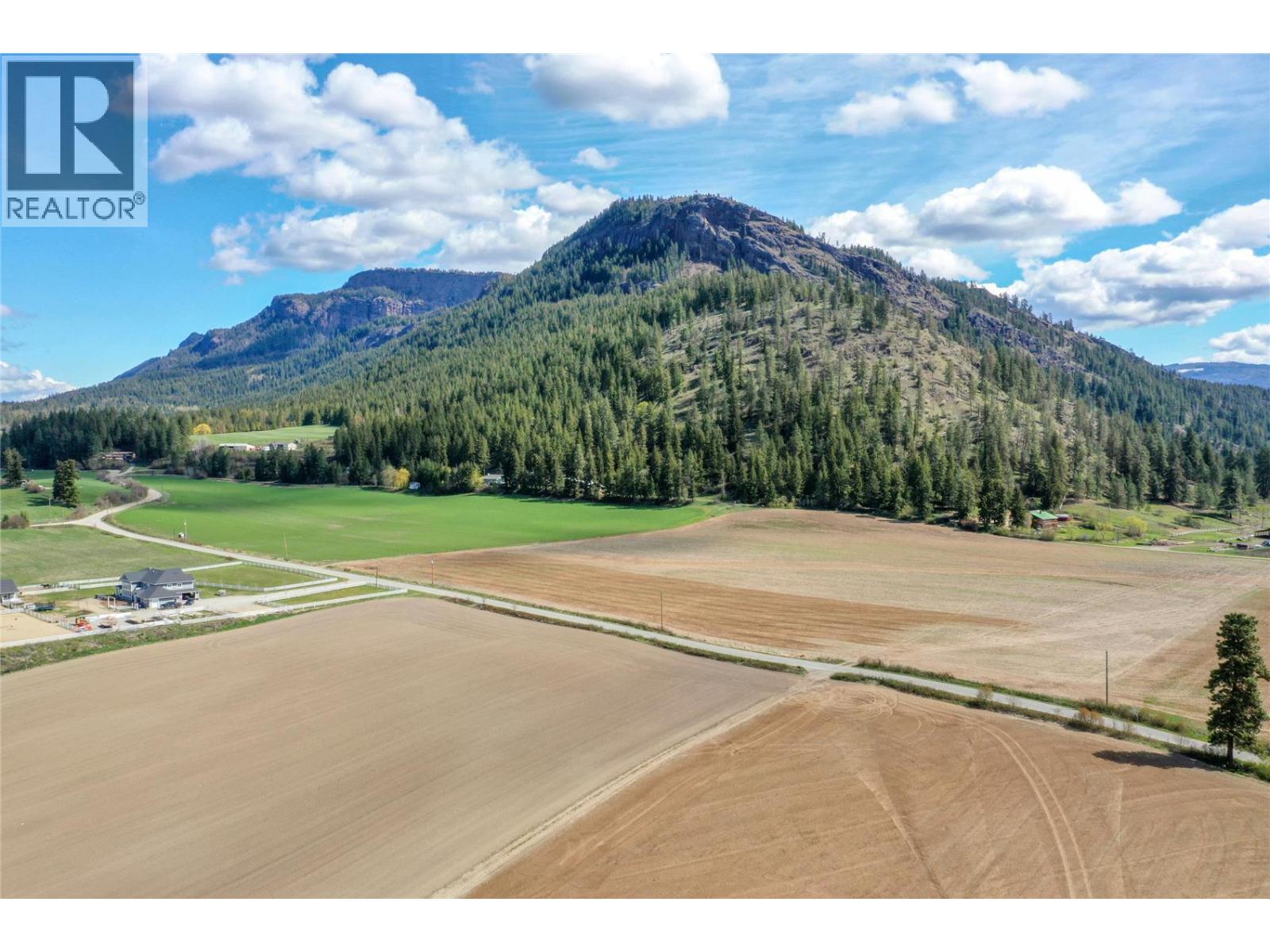 For sale 118 EnderbyGrindrod Road, Enderby, British Columbia V0E1V0