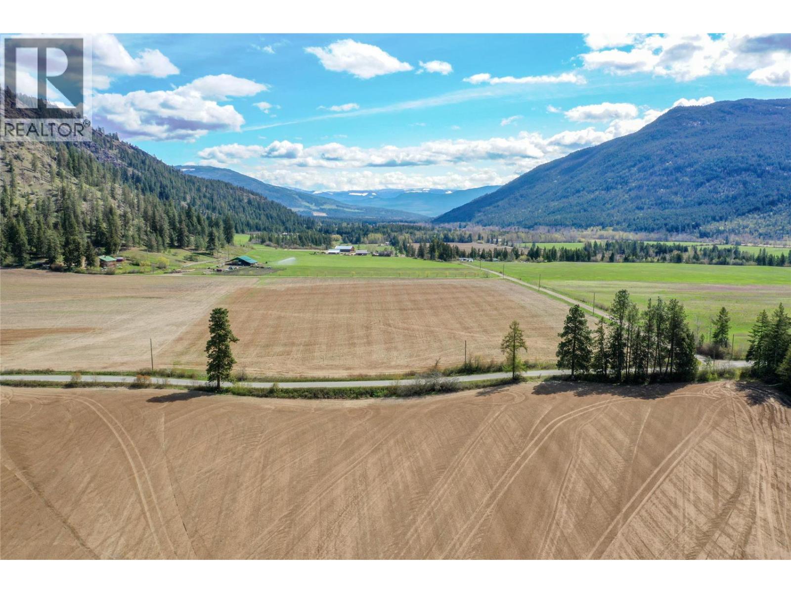 For sale 118 EnderbyGrindrod Road, Enderby, British Columbia V0E1V0 10283431 REALTOR.ca