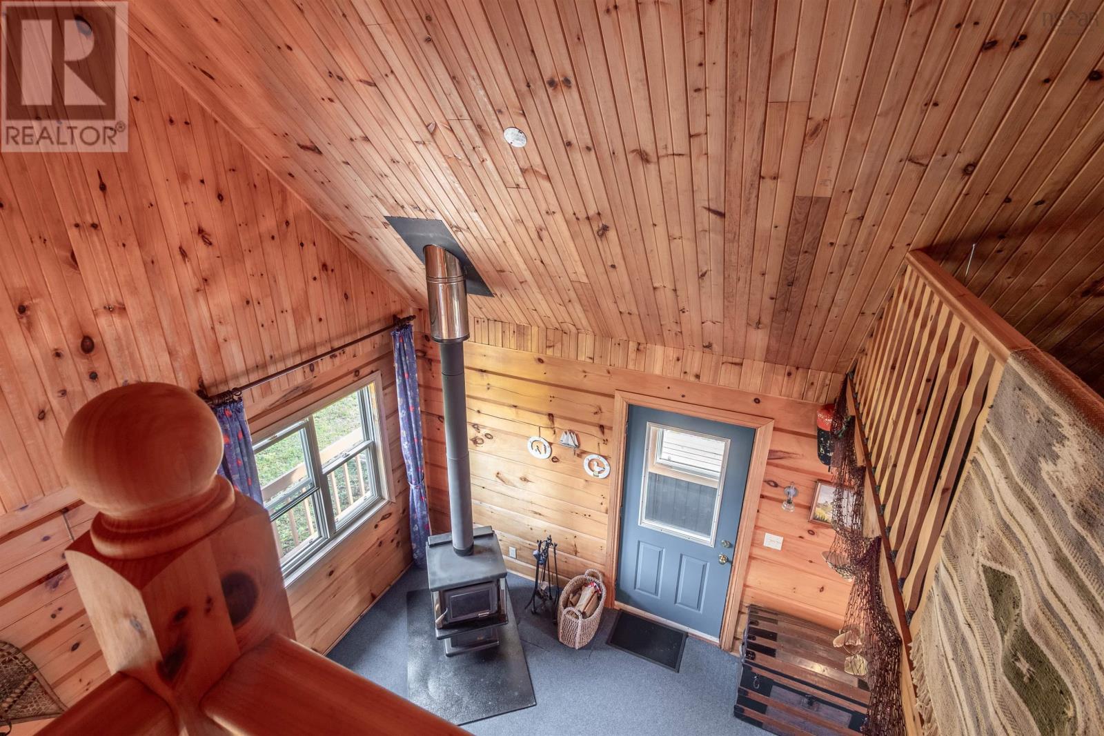 For sale 8132 GABARUS Highway, Gabarus, Nova Scotia B1K2B1 202317490