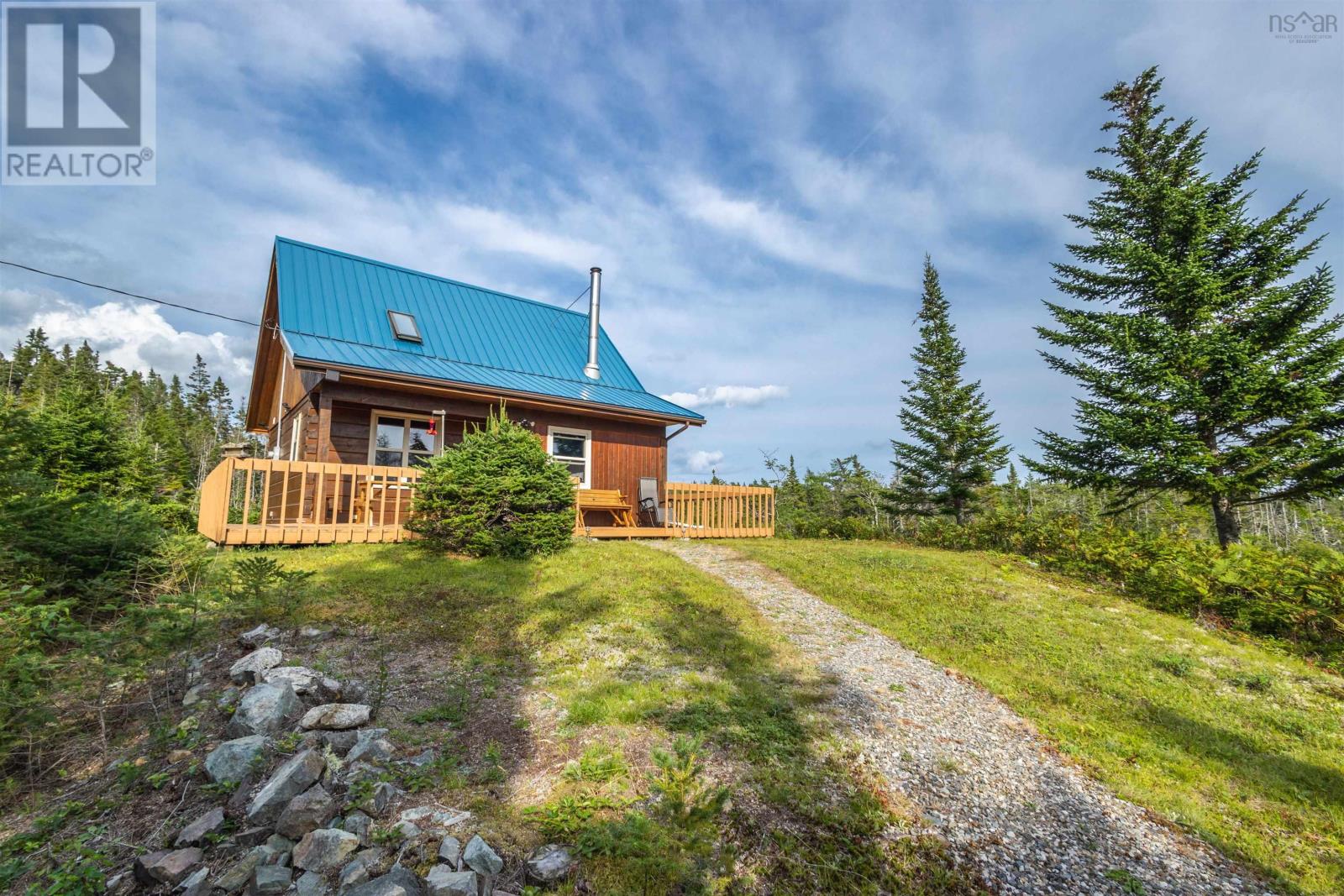 For sale 8132 GABARUS Highway, Gabarus, Nova Scotia B1K2B1 202317490