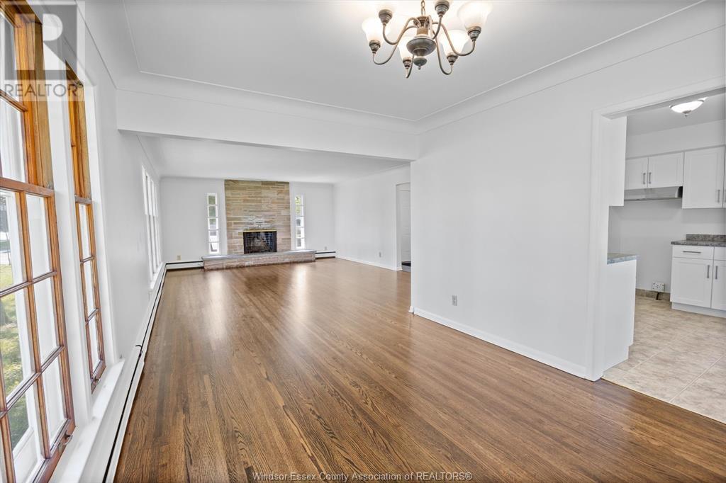 For sale 394585 DOUGALL AVENUE, Windsor, Ontario N9G1X3 23020057