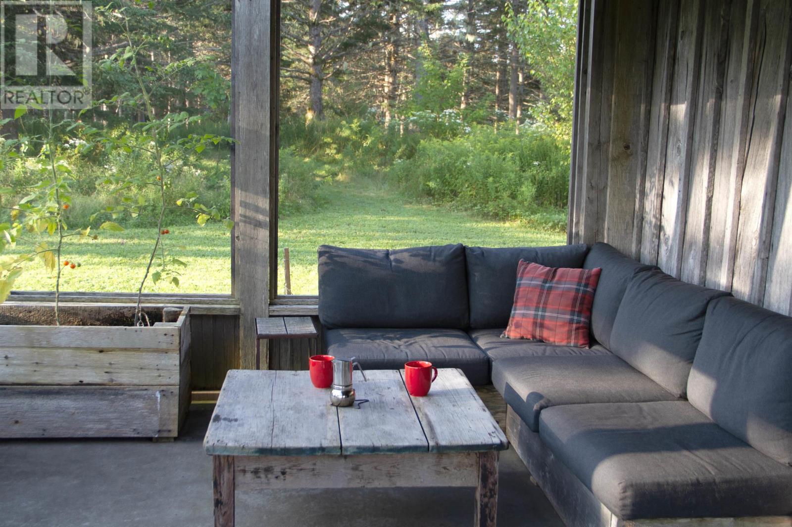 For sale 340 Long Cove Rd, Port Medway, Nova Scotia B0J2T0 202317291