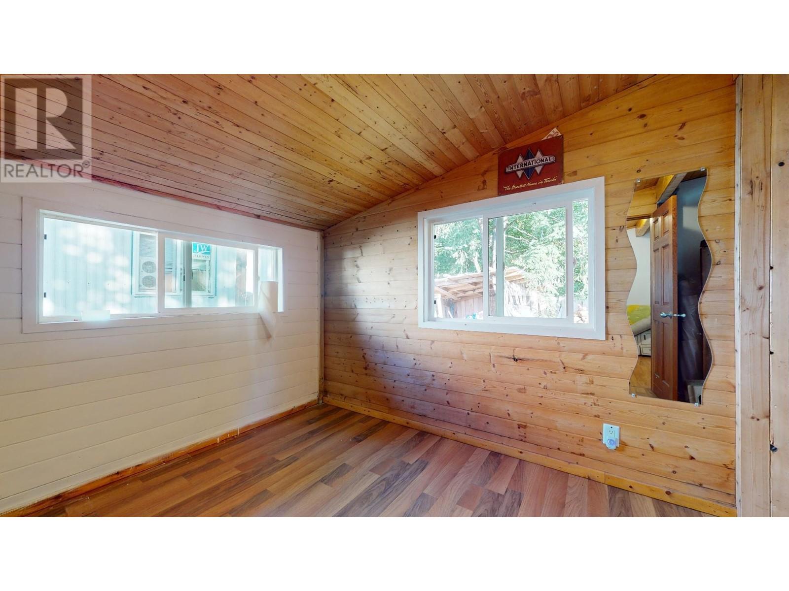 For sale 31 40157 GOVERNMENT ROAD, Squamish, British Columbia V0N1T0