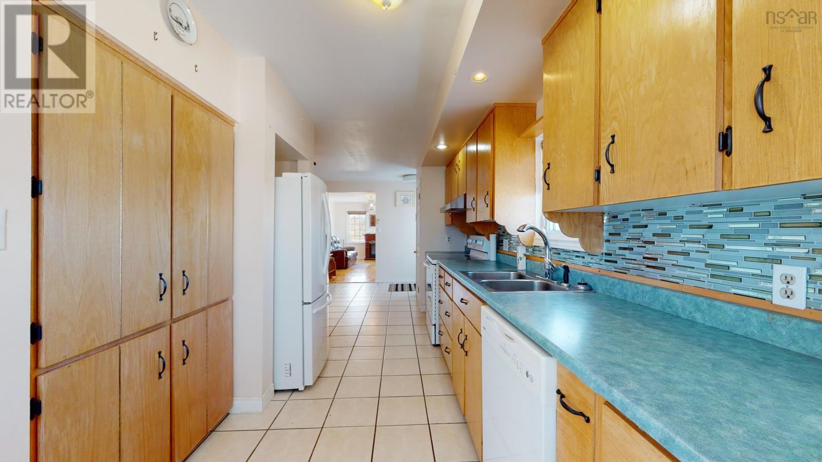 For sale 1576 Gulf Shore Road, Pugwash, Nova Scotia B0K1L0 202306035