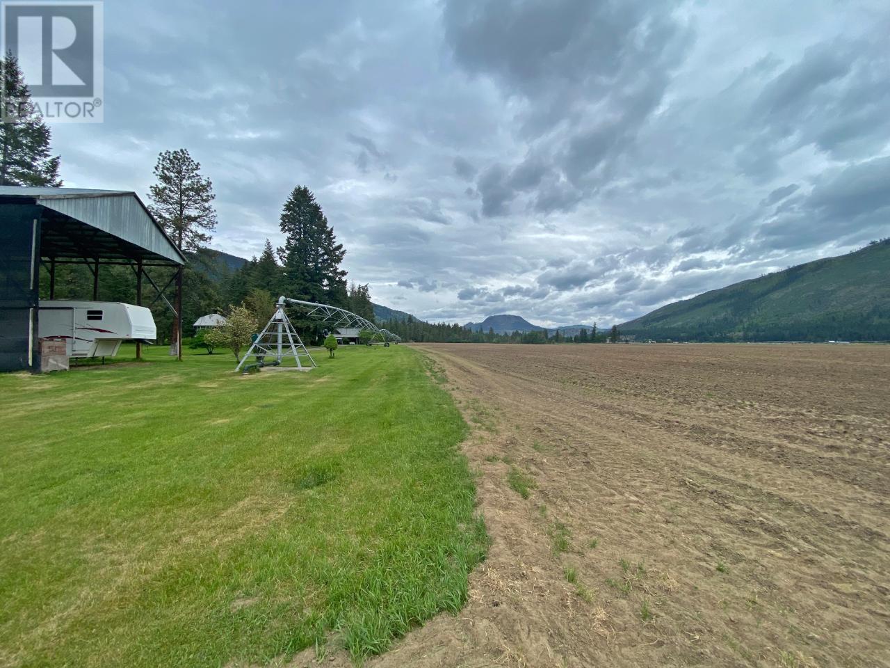 For sale 2 MCLURE FERRY ROAD, Heffley, British Columbia V0E2H0