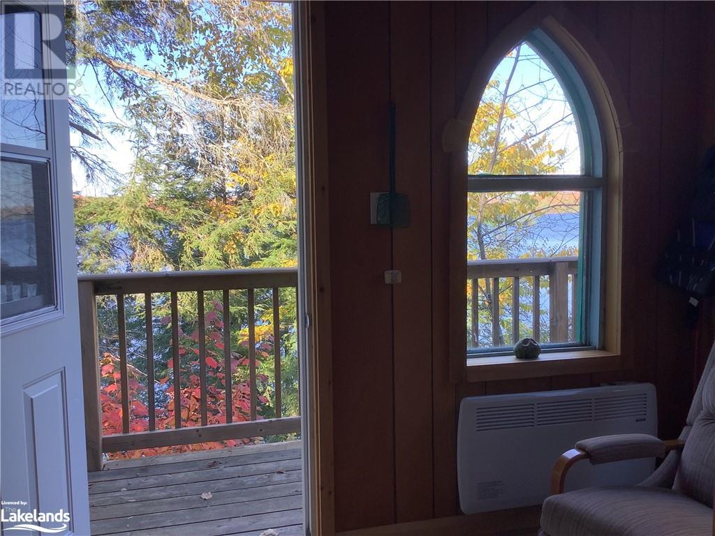 For sale 245 WILSON Lake, Port Loring, Ontario P0H1Y0 40493710