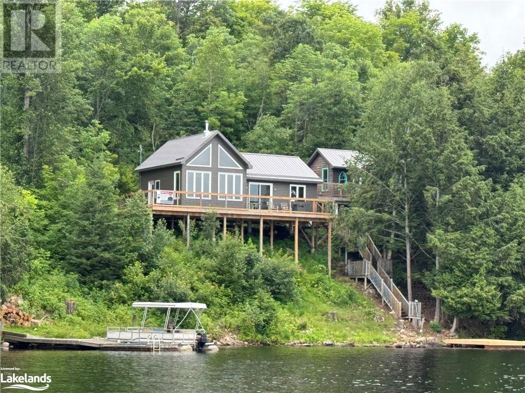 For sale 245 WILSON Lake, Port Loring, Ontario P0H1Y0 40493710