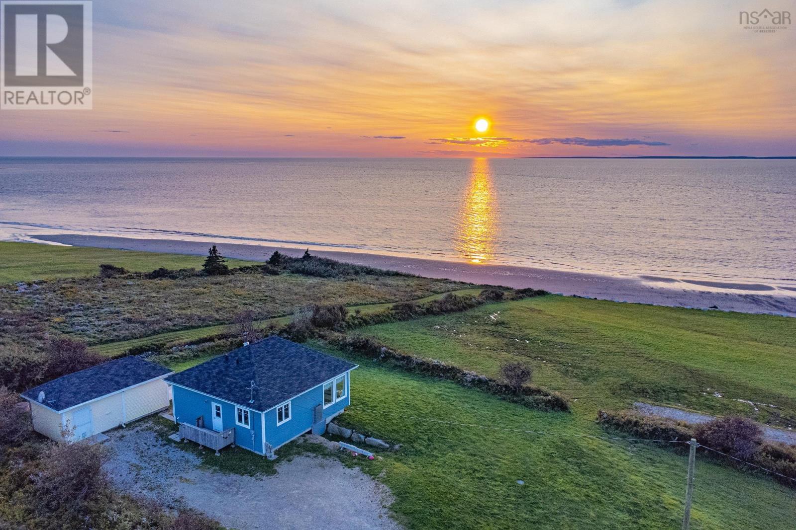 For sale 9309 Highway 1, Meteghan River, Nova Scotia B0W2L0