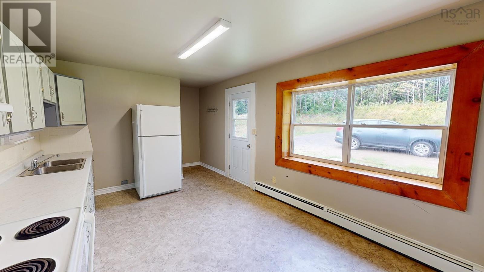 For sale 13628 NS4, Aulds Cove, Nova Scotia B0H1K0 202319958