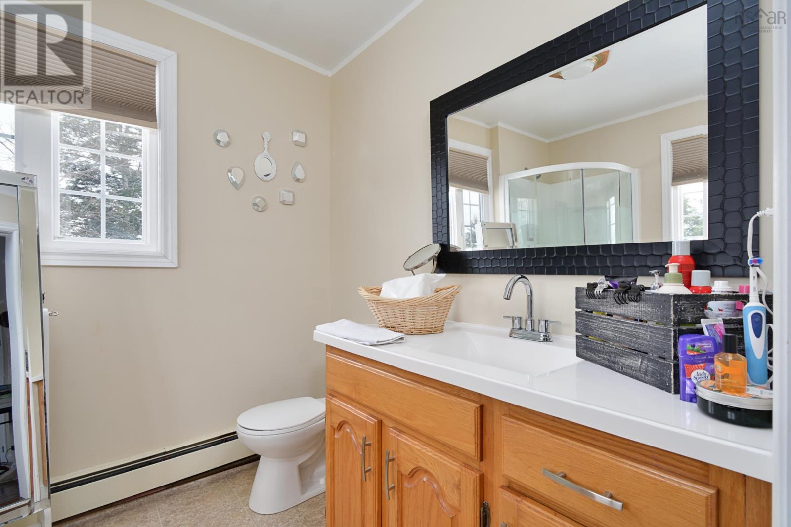 For sale 19 Kent Court, Sydney Forks, Nova Scotia B1L1C1 202316485