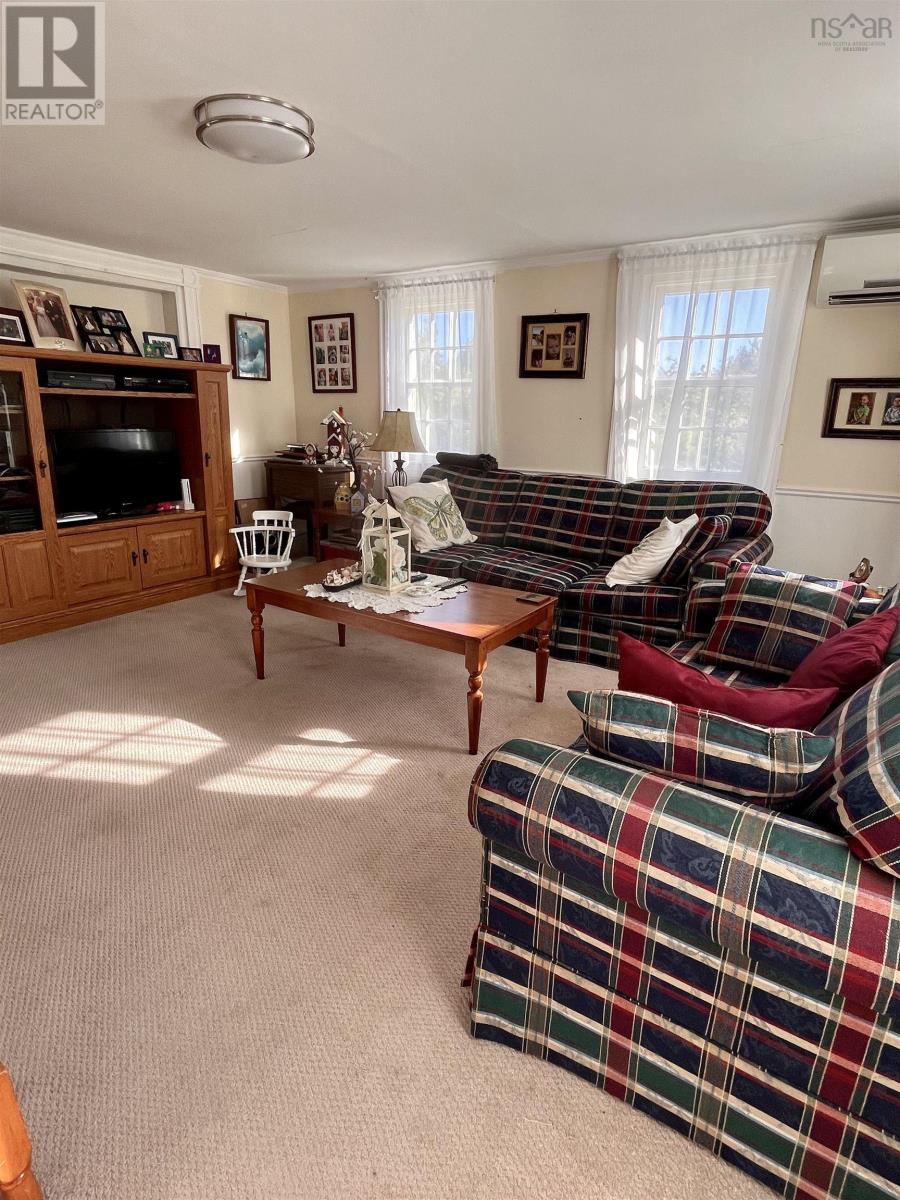 For sale 361 Highway 1, Deep Brook, Nova Scotia B0S1J0 202321605