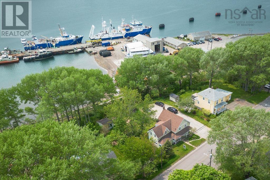 For sale 521 Granville Street, Port Hawkesbury, Nova Scotia B9A2M8