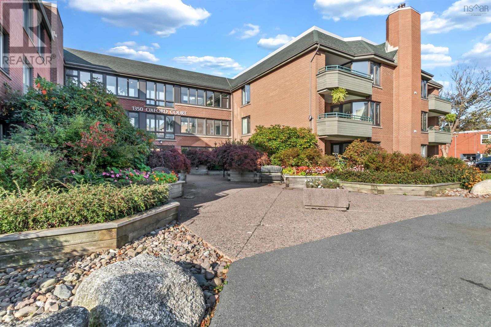 305 1350 Oxford Street, Halifax, Nova Scotia B3H3Y8 REALTOR.ca