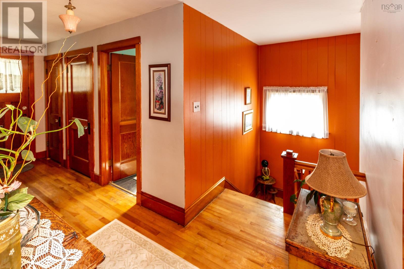 For sale 29 linden Avenue, Lunenburg, Nova Scotia B0J2C0 202320009