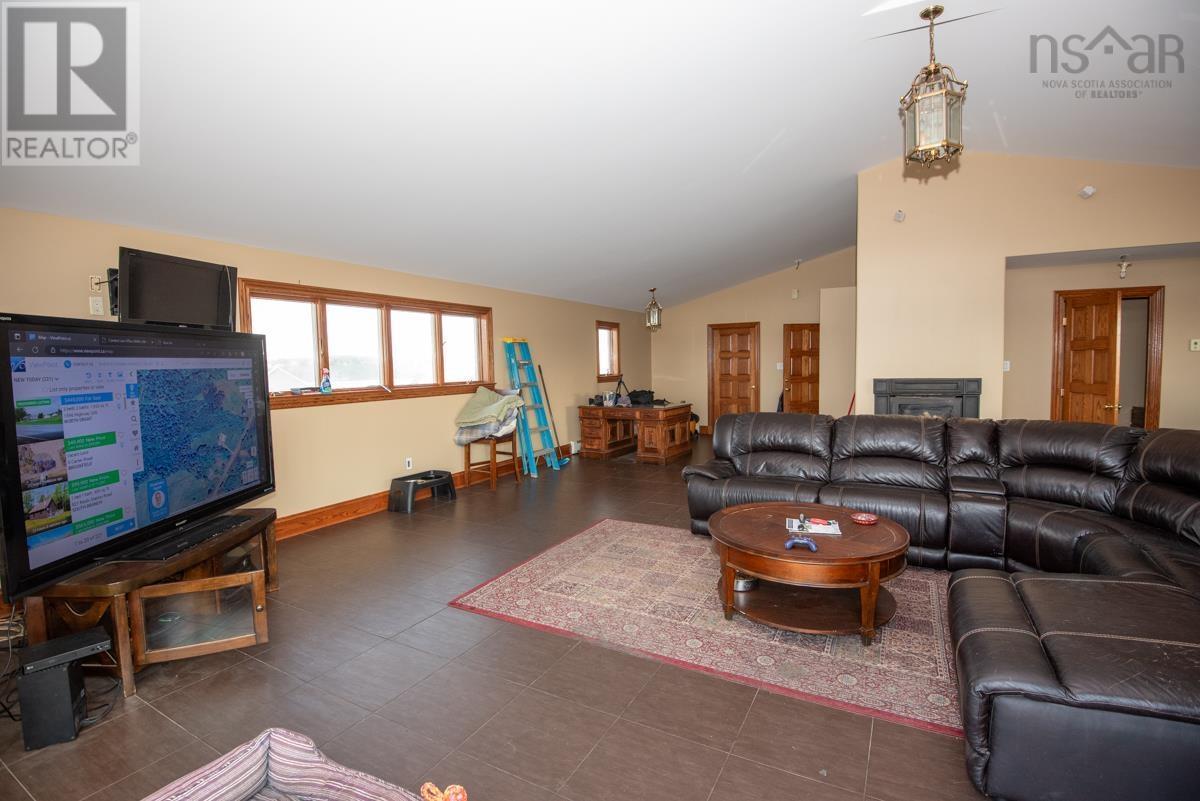 For sale 1333 Main Road, Eastern Passage, Nova Scotia B3G1M4