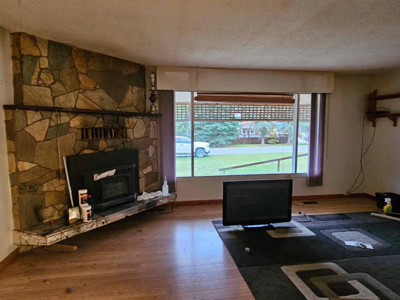 For sale 333 MONASHEE AVENUE, Edgewood, British Columbia V0G1J0