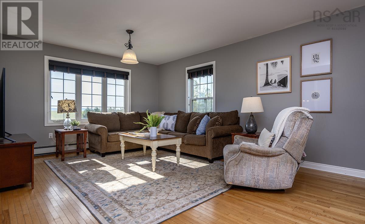 For sale 220 Dill Road, Currys Corner, Nova Scotia B0N2T0 202321111