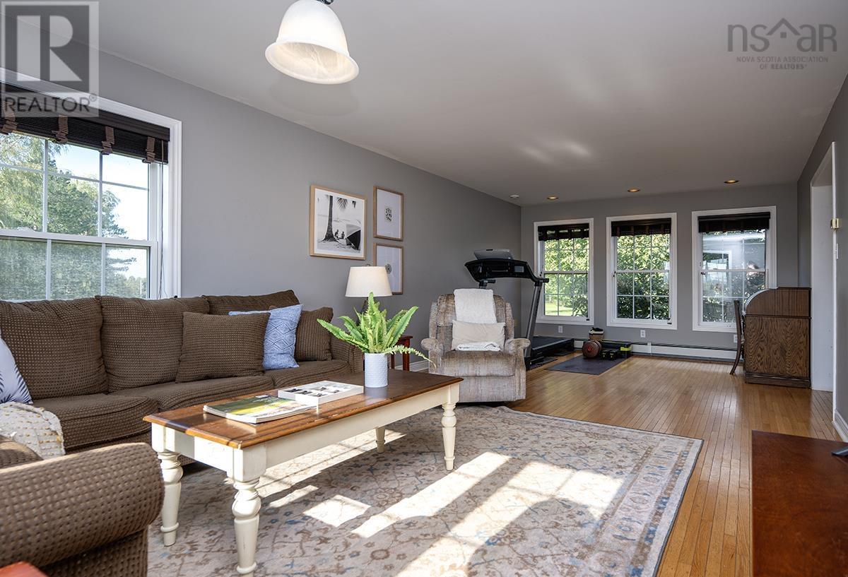 For sale 220 Dill Road, Currys Corner, Nova Scotia B0N2T0 202321111