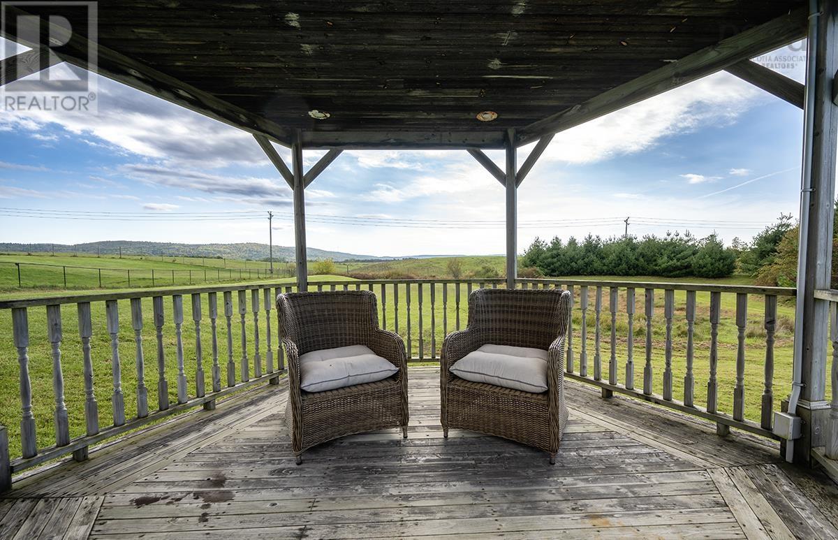 For sale 220 Dill Road, Currys Corner, Nova Scotia B0N2T0 202321111