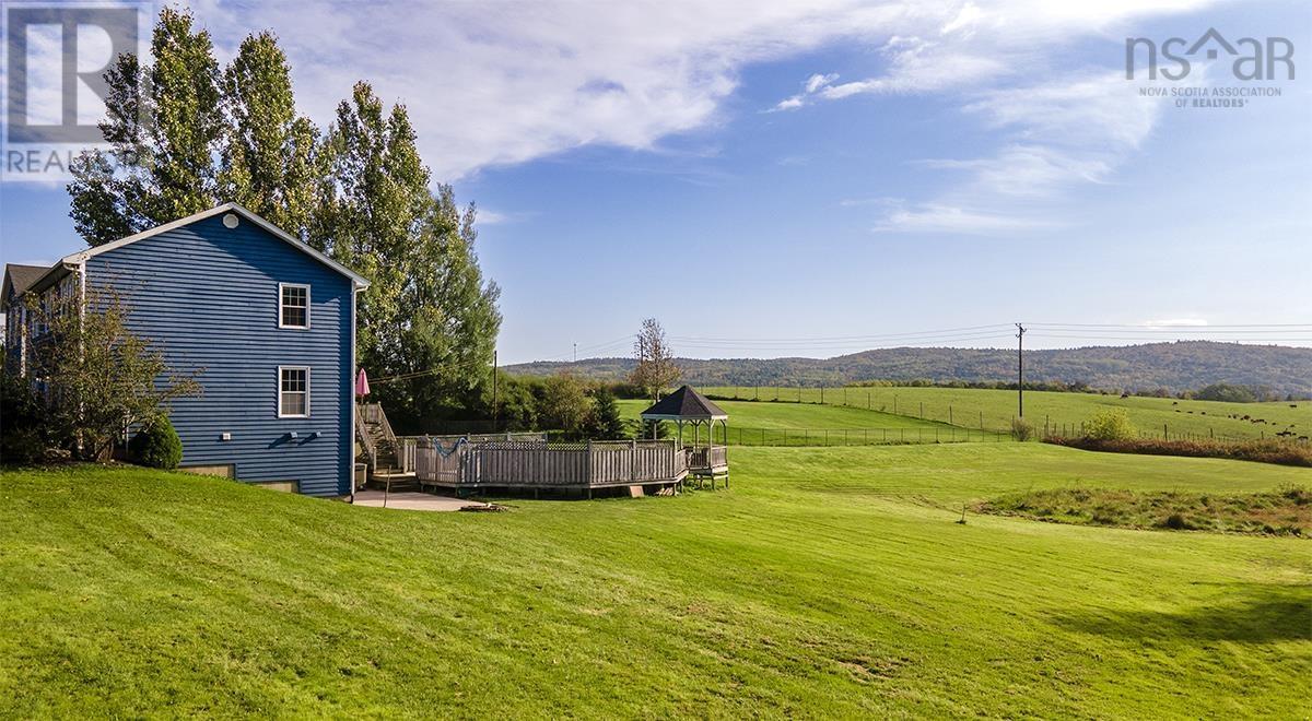 For sale 220 Dill Road, Currys Corner, Nova Scotia B0N2T0 202321111