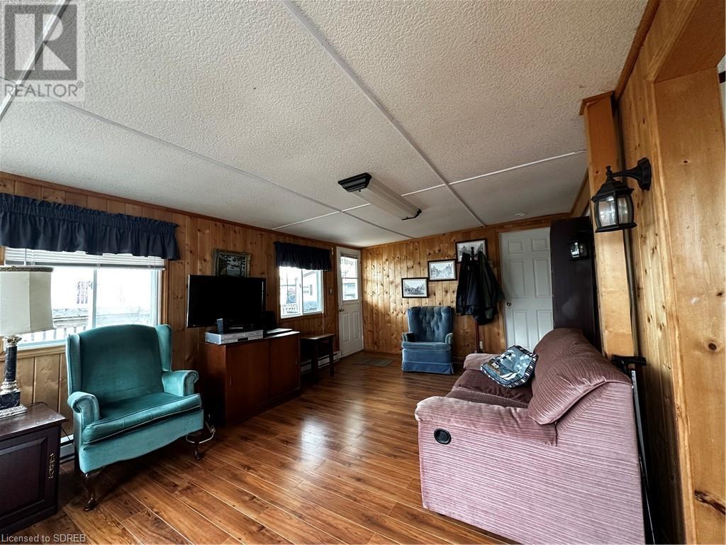 For sale 92 CLUBHOUSE Road Unit 40, Turkey Point, Ontario N0E1T0