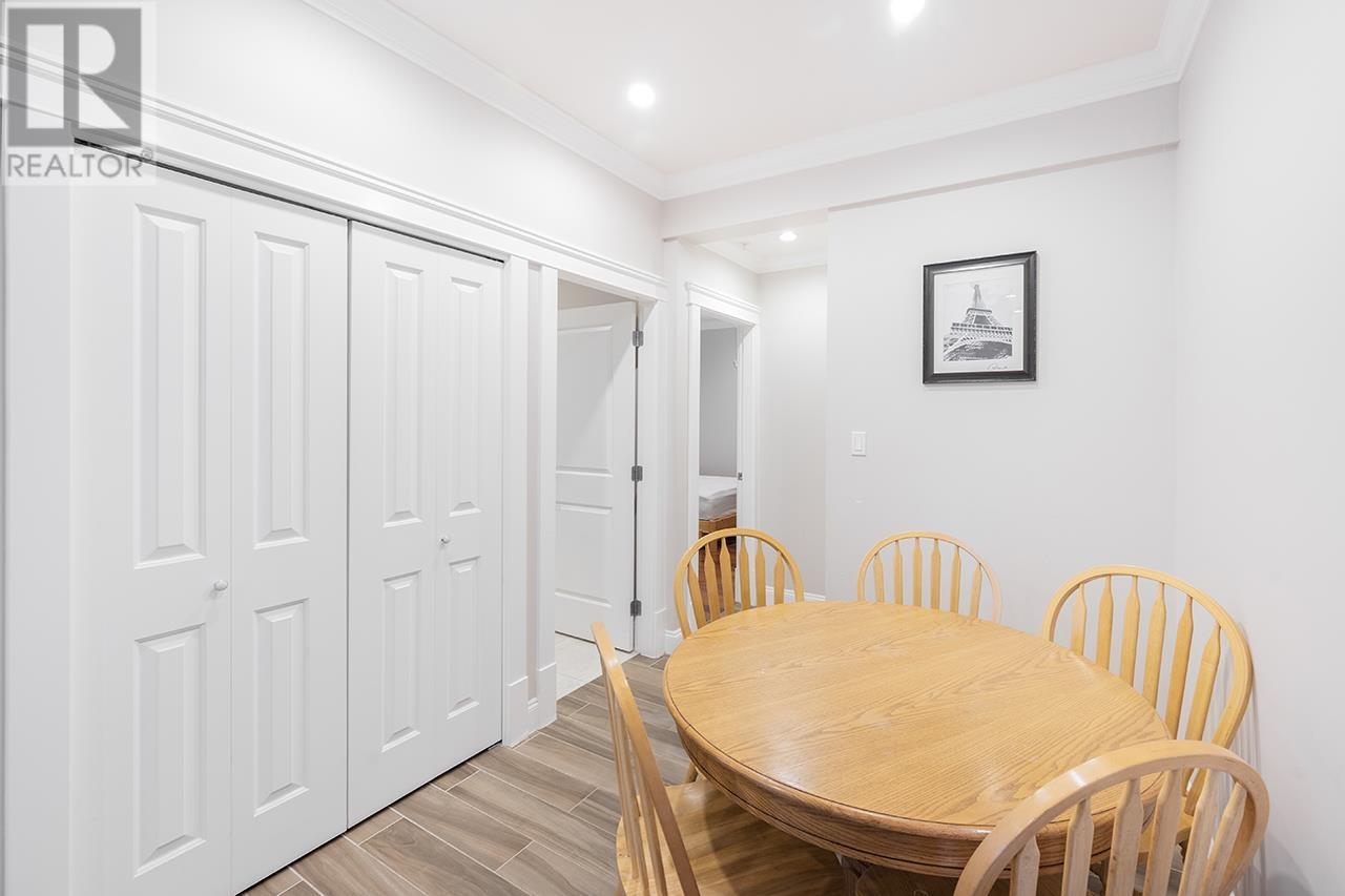 For sale 2817 OLIVER CRESCENT, Vancouver, British Columbia V6L1T1