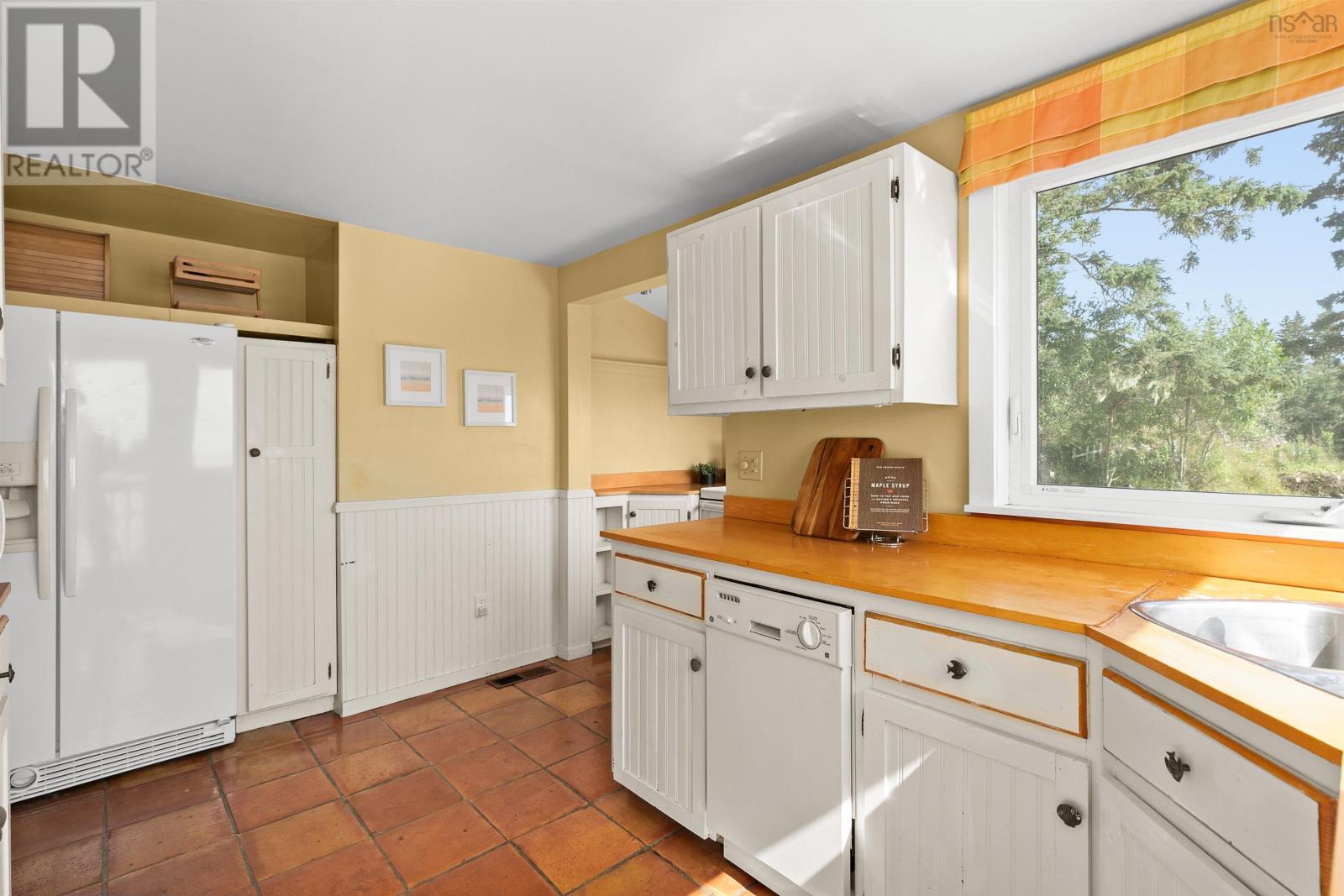 For sale 249 Kennedys Road, Boutiliers Point, Nova Scotia B3Z1V5