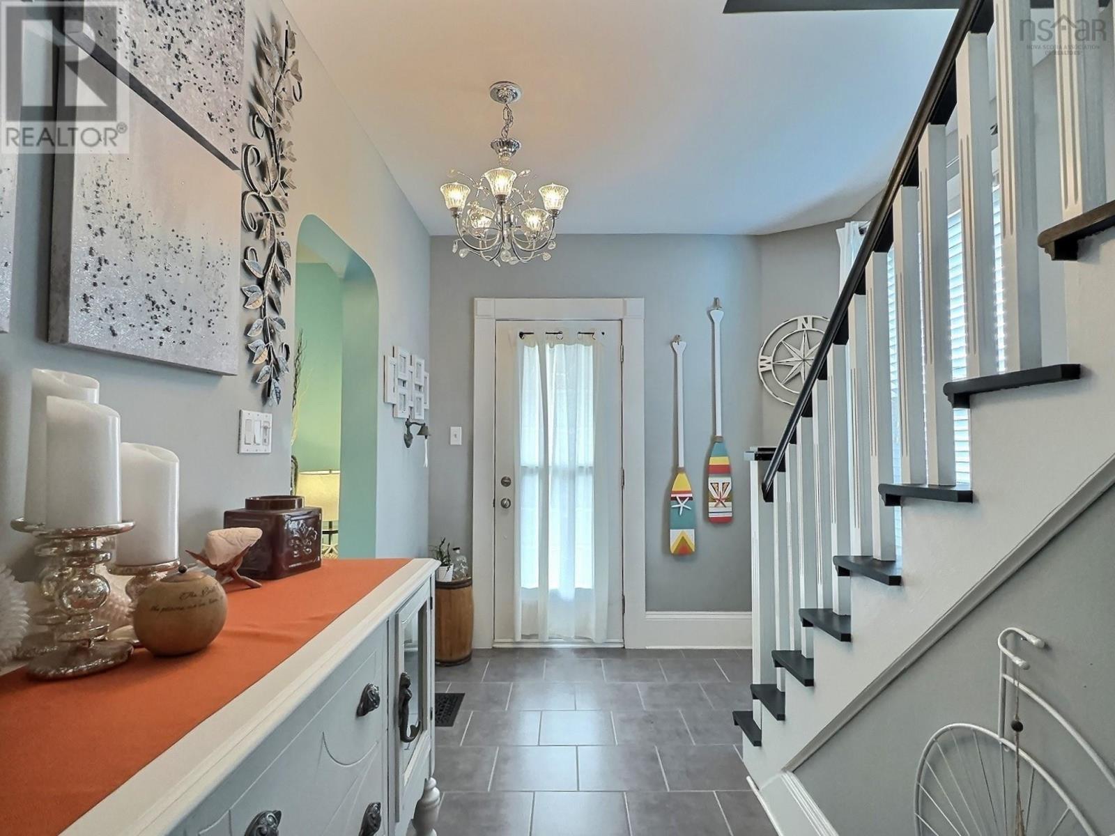 For sale 463 Robie Street, Truro, Nova Scotia B2N1M1 202317677