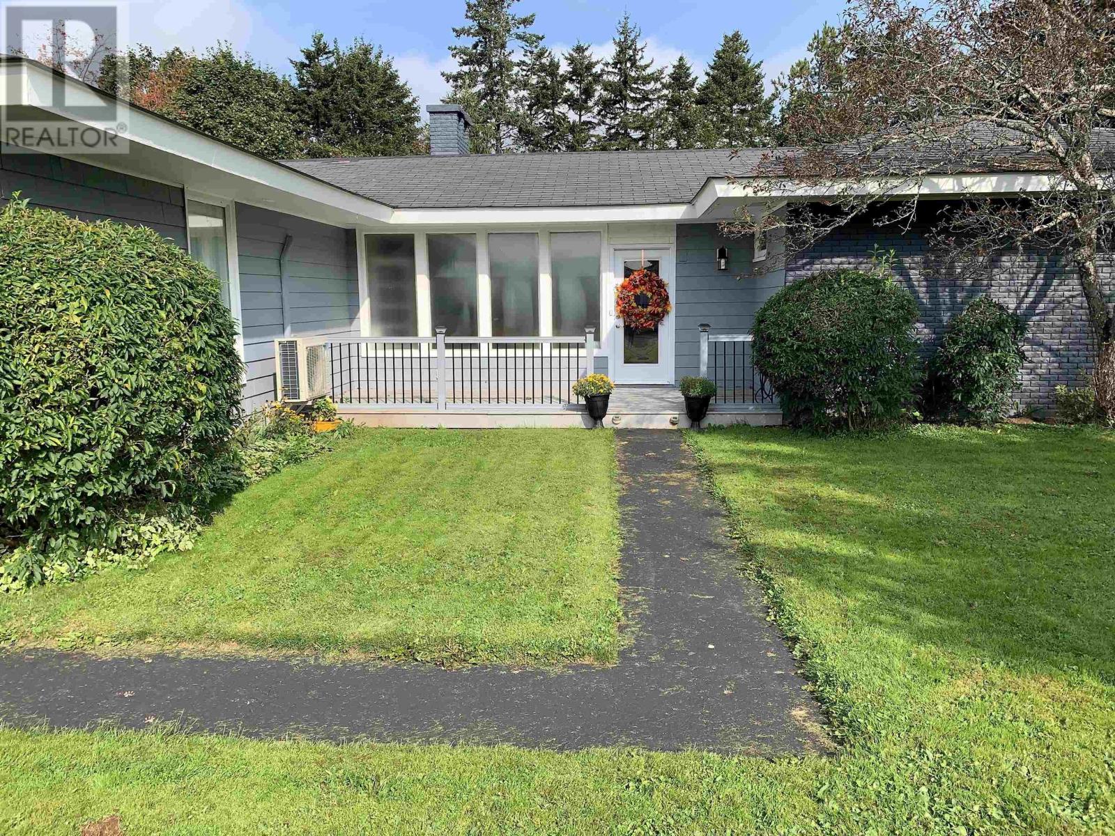 For sale 88 King Street, Parrsboro, Nova Scotia B0M1S0 202320927