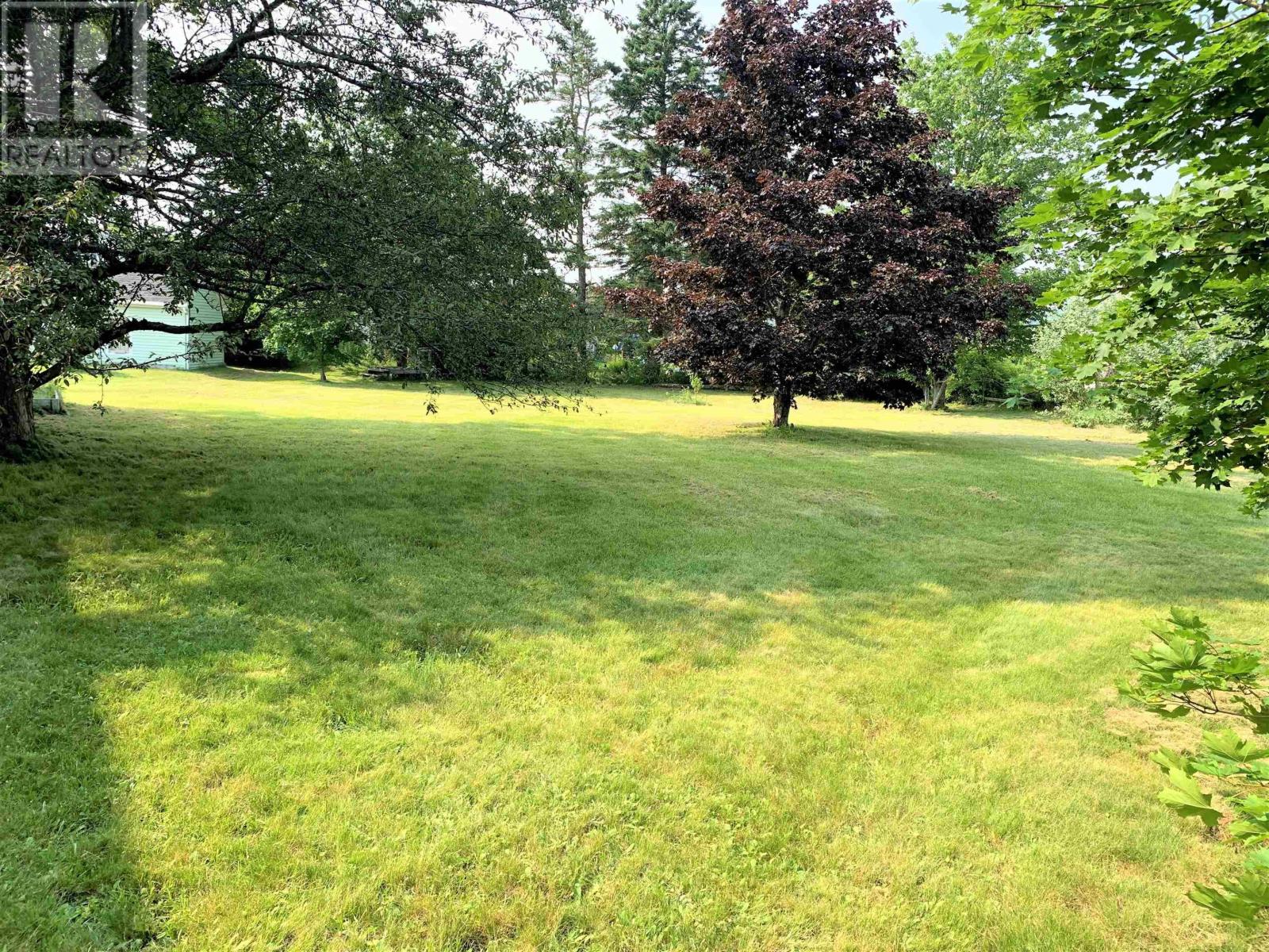 For sale 3842 Eastern Avenue, Parrsboro, Nova Scotia B0M1S0