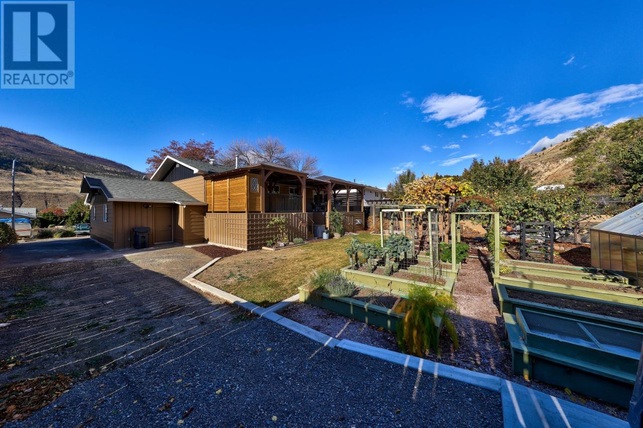 For sale 1153 MACLEAN DRIVE, Cache Creek, British Columbia V0K1H0