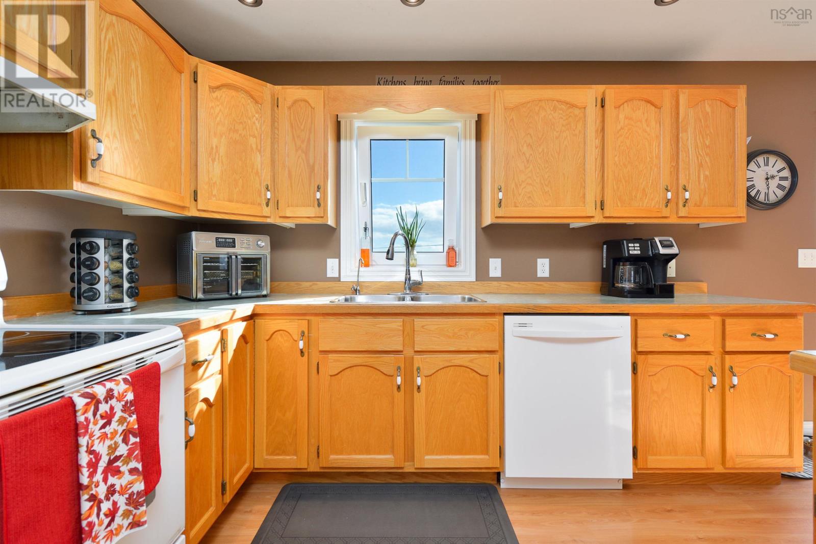 For sale 2868 High Road, Arichat, Nova Scotia B0E2L0 202321650