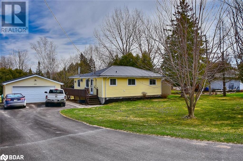 For sale 233 CROSBY Drive, Bobcaygeon, Ontario K0M1A0 40504868