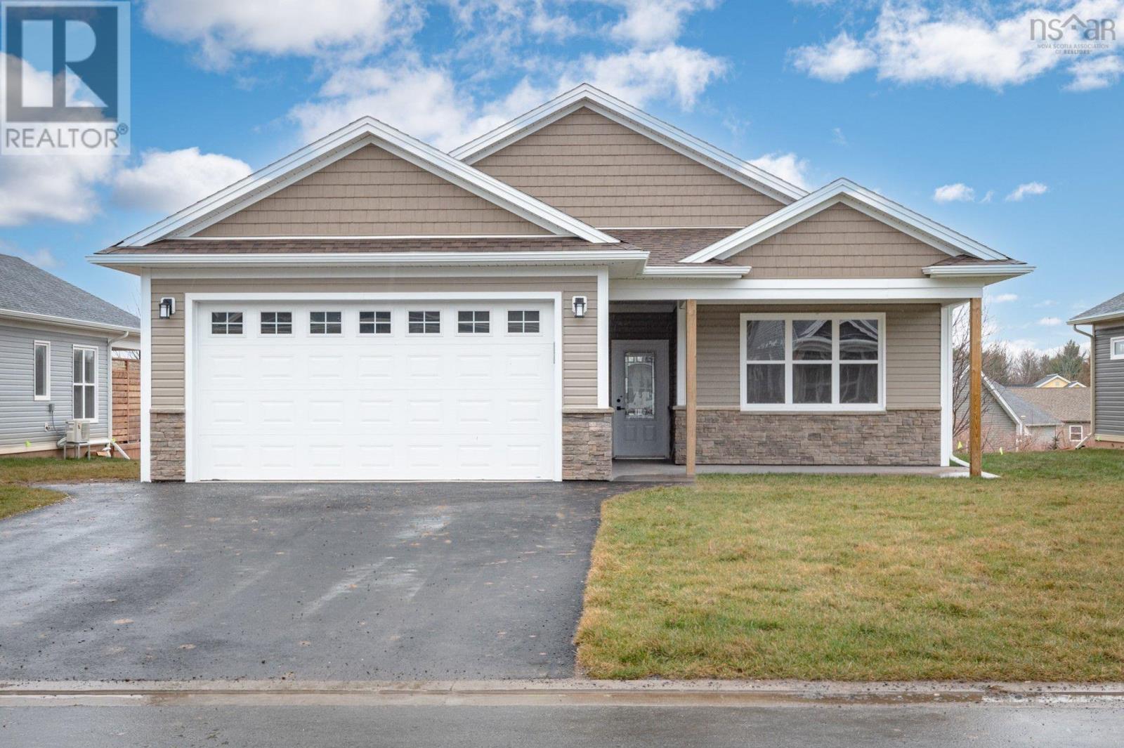 For sale 24 Thistle Street, Falmouth, Nova Scotia B0P1L0 202318249