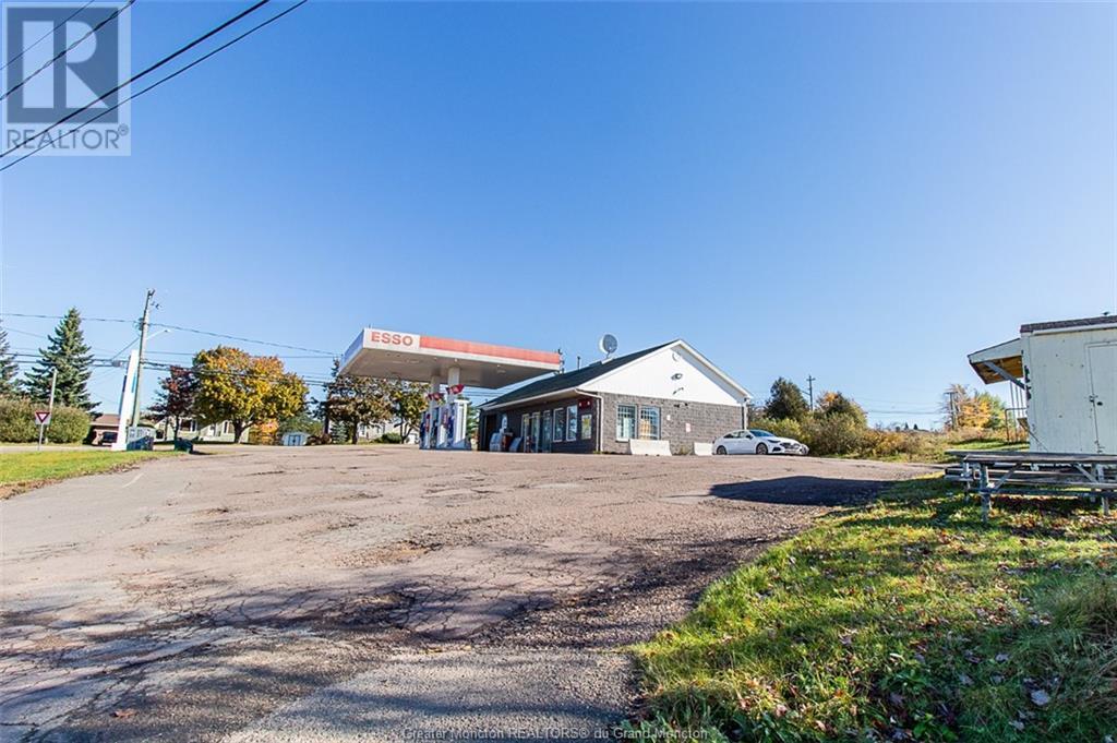 For sale 2223 Amirault, Dieppe, New Brunswick E1A7K6 M155913