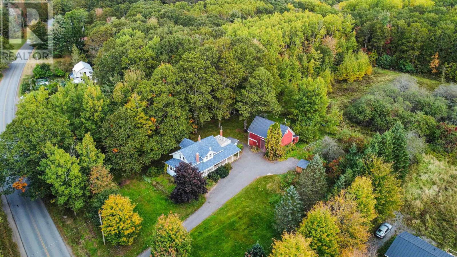 For sale 970 Victoria Road, Aylesford, Nova Scotia B0P1C0 202321834