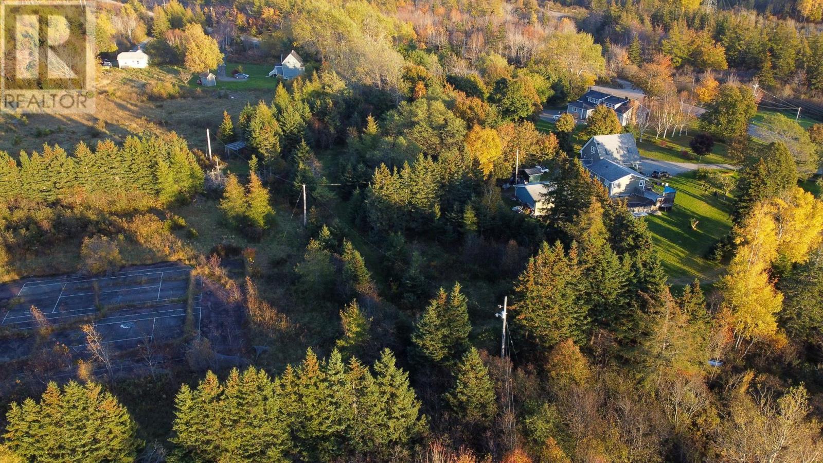 For sale 181 Main Street, Bras D'Or, Nova Scotia B1Y2K9 202322769