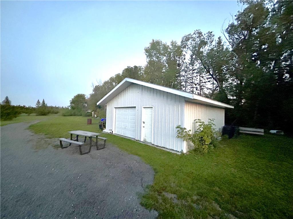 For sale 81068 St Peters Road, East Selkirk, Manitoba R0E0M0