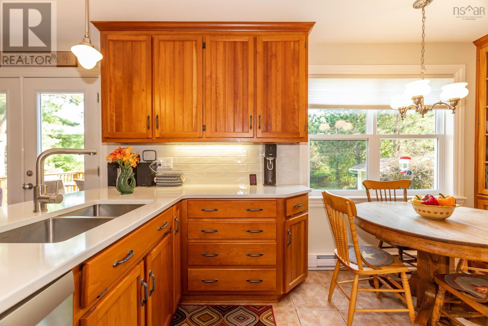 For sale 40 North Street, Granville Ferry, Nova Scotia B0S1A0